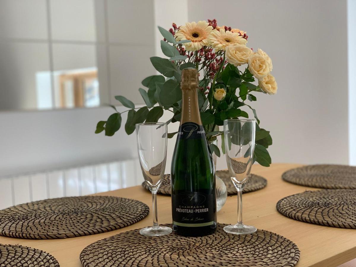 DormansLe Chardonnay, 30 Min De Reimsアパートメント エクステリア 写真